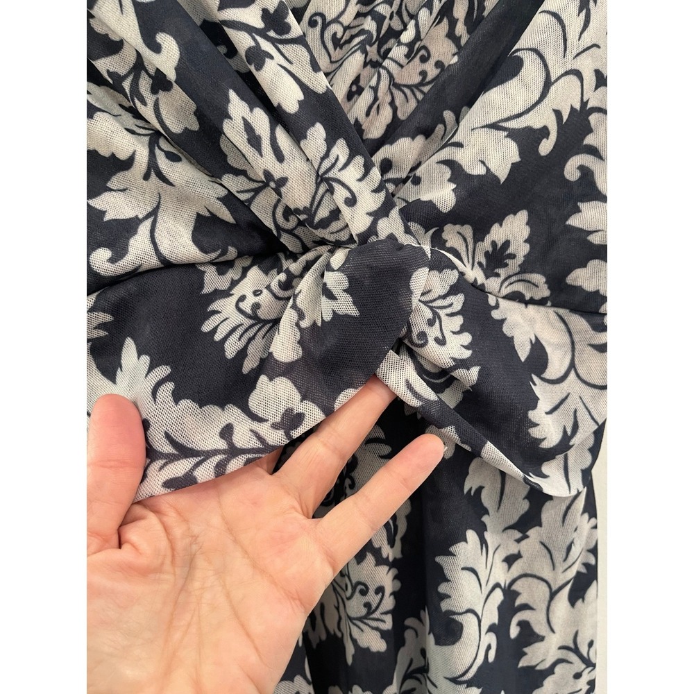 SALE Johnny Heaven Black Damask Sheer Knot Front Blouse Womens XL 00067 - Picture 6 of 6